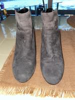 Edle feine graue Wildleder Stiefeletten GEOX Respira Gr. 37,5 Elberfeld - Elberfeld-West Vorschau