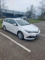 Verkaufe Toyota Auris Hybrid 1.8 Sachsen - Oschatz Vorschau