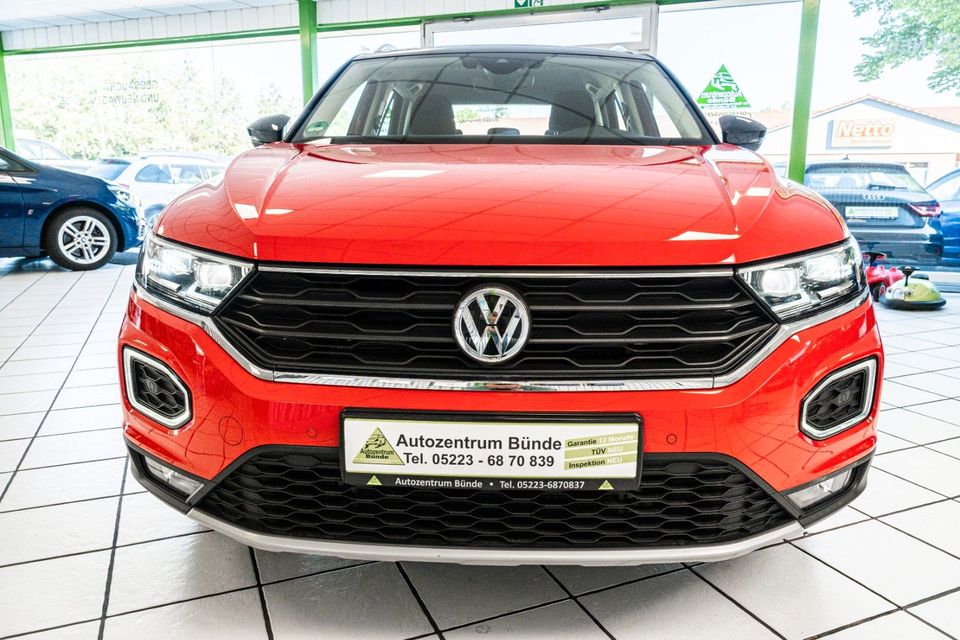 Volkswagen T-Roc Style 1.5 Benzin 150 PS Navi PDC in Bünde