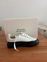 Alexander McQueen gr. 42 (ungetragen) München - Sendling Vorschau