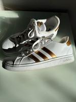 Adidas Court weiß-gold Gr 39 wie neu ❤️ Bonn - Kessenich Vorschau