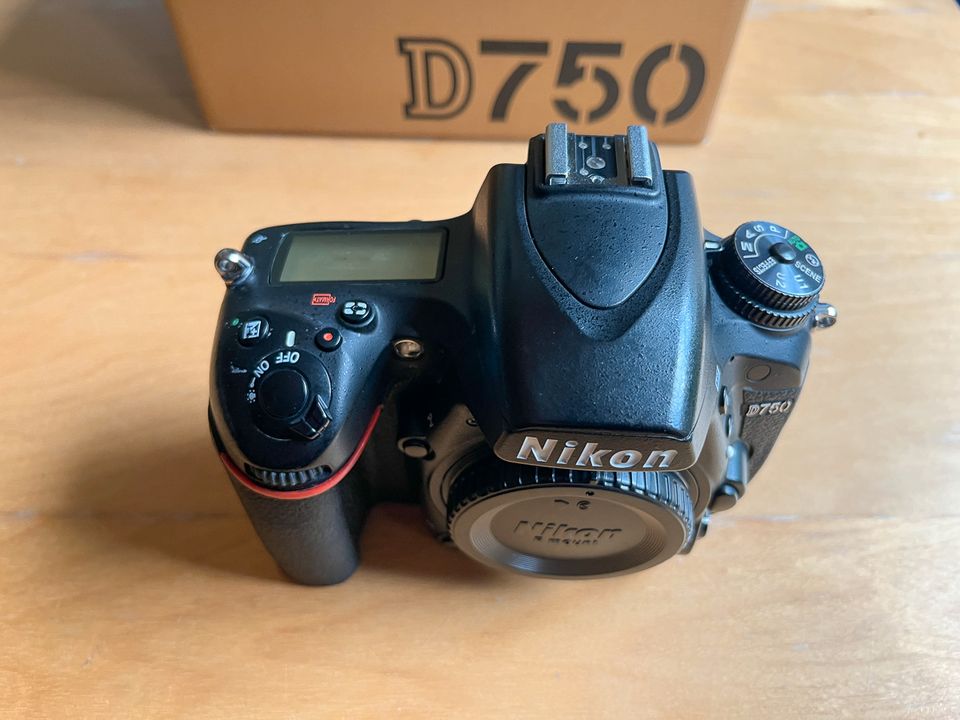 Nikon D750 Spiegelreflexkamera in Dresden