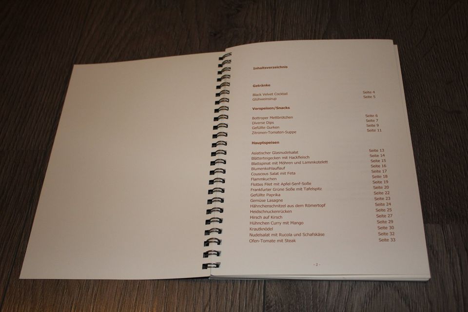 1 Kochbuch - diverse Rezepte, Vorspeisen, Hauptspeisen, Desserts in Mülheim (Ruhr)