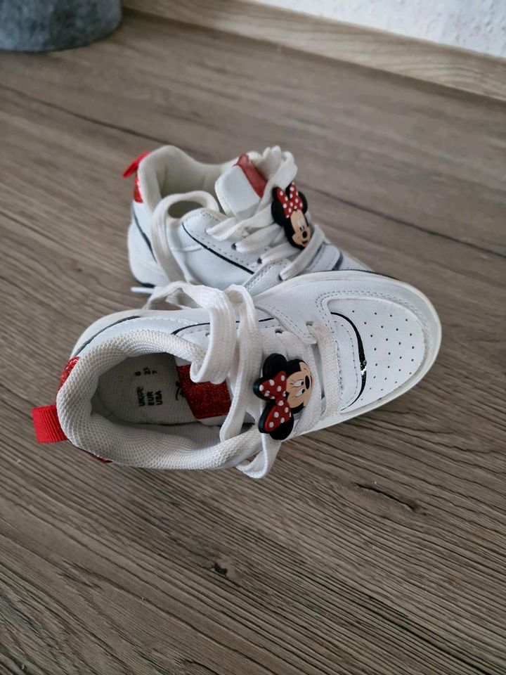 Minnie Maus Schuhe 23 in Meißner