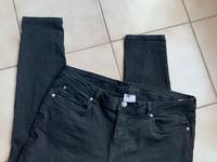 Takko Jeans Everme Premium schwarz Fivepocket Gr 46 Hessen - Haiger Vorschau