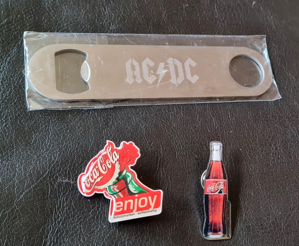 AC / DC Flaschenöffner Coca Cola Pin Pins in Heide