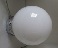 Zeitlose Wandlampe Deckenlampe Kugel lampe Opalinglas Chrom VTG Nürnberg (Mittelfr) - Kleinreuth b Schweinau Vorschau