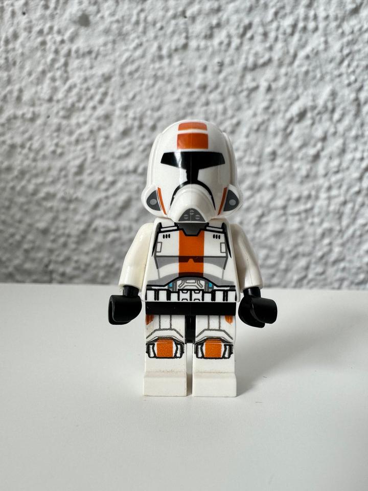 Lego Star Wars Minifigur New Republic Trooper sw0444 Set75001 in Chemnitz