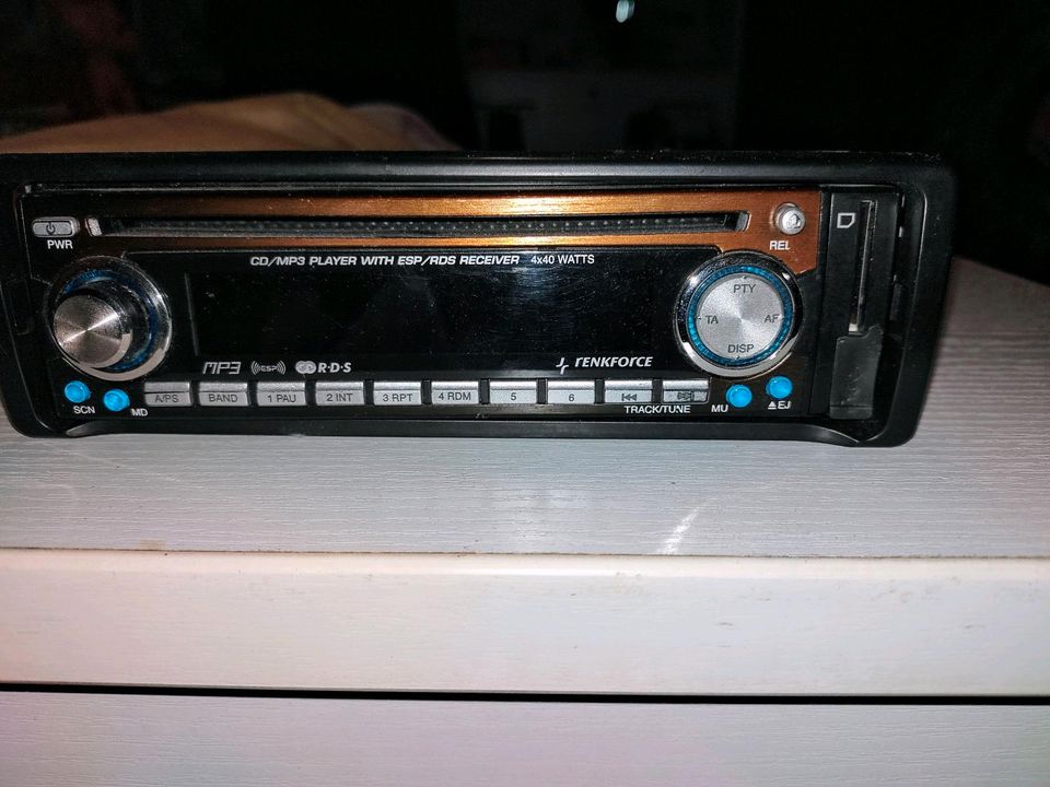 CD Autoradio Renkforce Typ CD 3308 mit 160 Watt in Salzweg