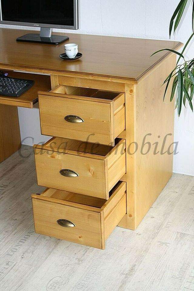 Schreibtisch147x77x65cm Fichte honigfarben Bürotisch PC-tisch in Goslar