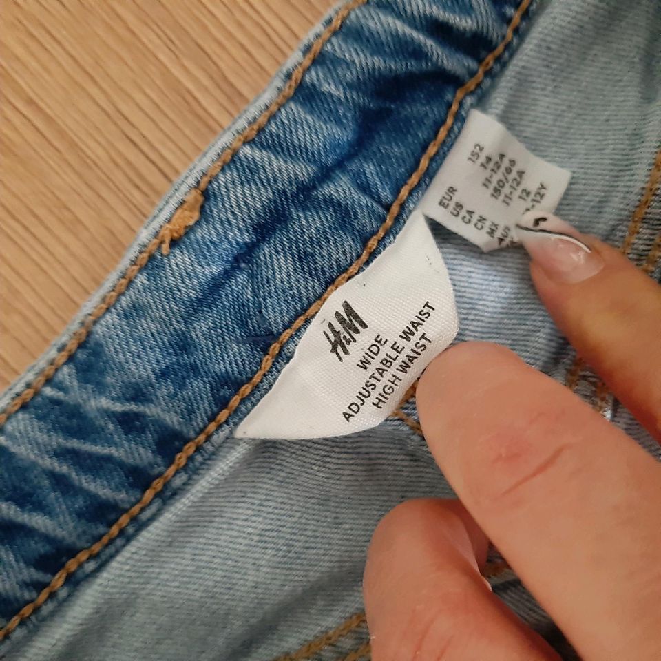 H&M weite Hose Jeans Wide High Waist gr 152 in Wolfsburg