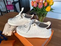 Louis Vuitton Time Out Sneakers 36,5 37 Baden-Württemberg - Bad Friedrichshall Vorschau