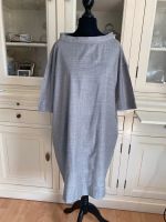 Schlichtes weites Kleid kurzärmlig Midikleid grau Wolle COS Gr 40 Nordrhein-Westfalen - Neuss Vorschau