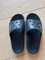 Crocs Classic Blau M9 / W11 Badelatschen Bayern - Regensburg Vorschau