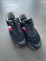 Tommy Hilfiger Sneaker blau Gr.40 Düsseldorf - Eller Vorschau