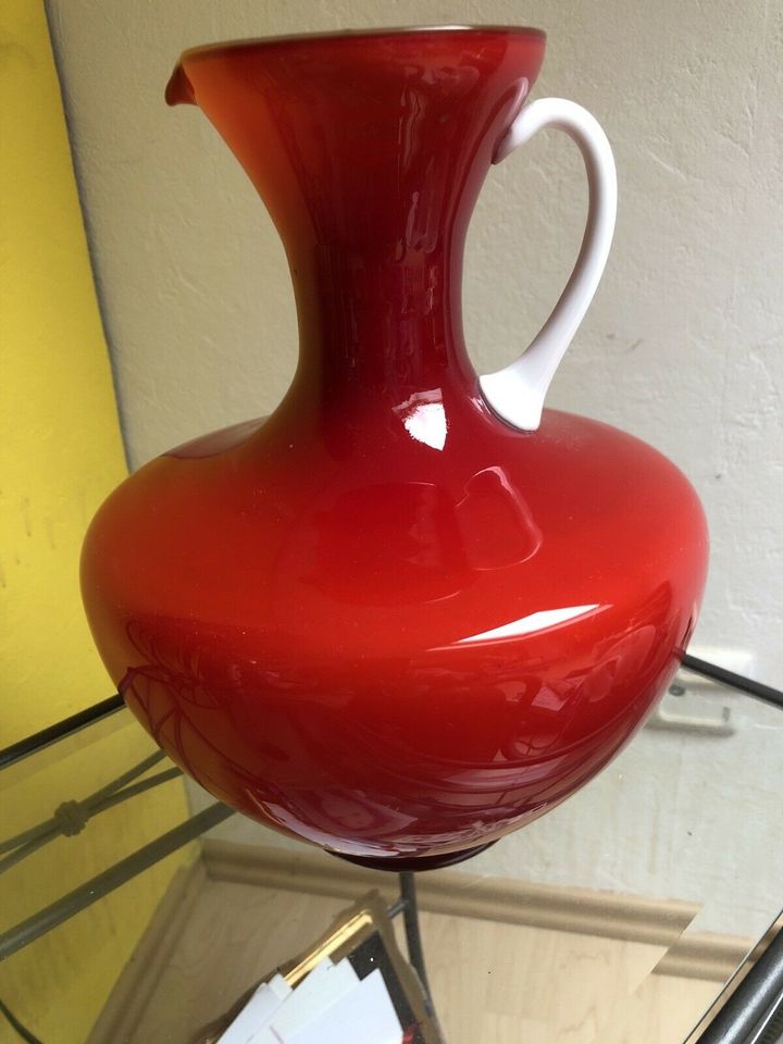 Vase rot Opalescentglas in Kleinblittersdorf
