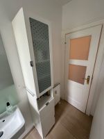 Badezimmerschrank mit Handtuchhalter Berlin - Grunewald Vorschau