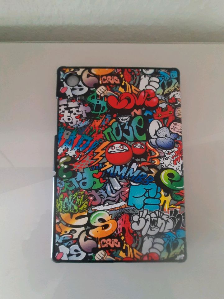 [NEU/OVP] Tablethülle Samsung Galaxy Tab A8, Graffiti,Tablet-Case in München