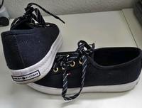 Damen Sneaker Tommy Hilfiger Nordrhein-Westfalen - Dormagen Vorschau