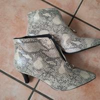 Stiefeletten Gr 39 Kreis Ostholstein - Süsel Vorschau