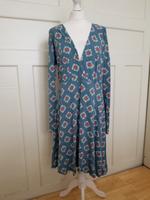 Blutsgeschwister Kleid Rosen L Häfen - Industriehäfen Vorschau