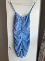 Kleid Damen Größe S H&M korallfarben Sachsen - Schneeberg Vorschau