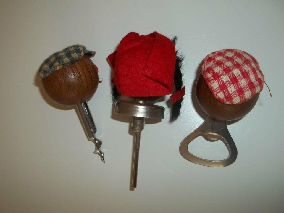 Holz Figuren, Kerzenhalter,Salz/Pfefferstreuer - 50er/ 60er Jahre in Bielefeld