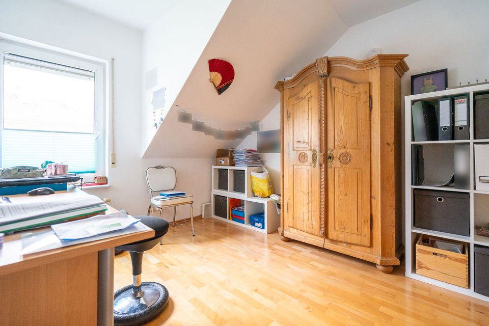 ++TOP++ Maisonette Wohntraum im Zentrum mit Süd-West Balkon, 2 TG-Stellplätze und 2 Bäder in Göppingen