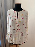 Damenbluse mit Blumen GAP NEU Berlin - Lichtenberg Vorschau