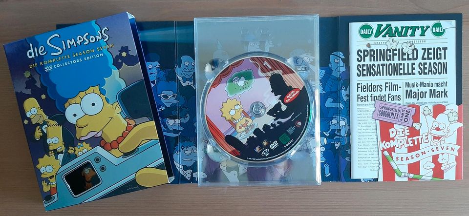 Die Simpsons Season 1 - 4, 7 + 2 DVDs in Wickede (Ruhr)