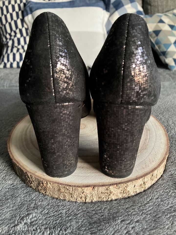 Pumps mit elegantem Schimmer, Glitter in Baunatal