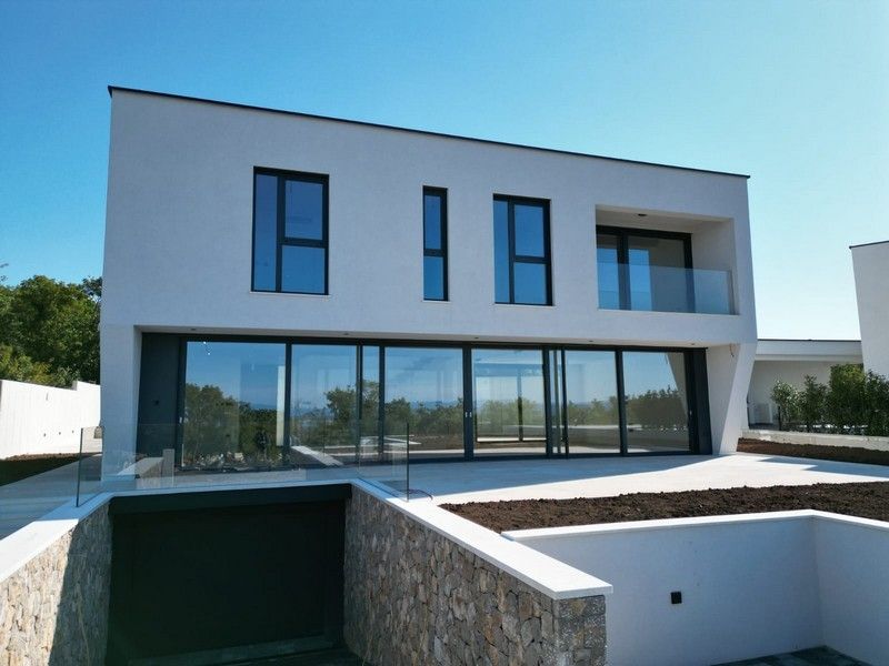 Kroatien, Crikvenica: Moderne Villa (Baujahr 2023) mit Pool und Blick auf das Meer - Immobilie H2800 in Rosenheim