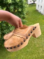 WIE NEU Clogs verziert,hellbraun Gr.39 Nordrhein-Westfalen - Düren Vorschau