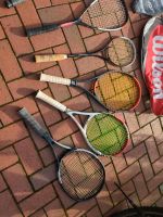 Tennisschläger/Squashschläger (rot-weiß verkauft) Niedersachsen - Stadland Vorschau