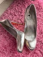 Even & Odd Pumps High Heels Silber 37 Hessen - Kassel Vorschau