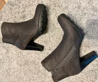 Stiefeletten verschiedene Modelle Niedersachsen - Buxtehude Vorschau