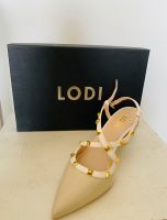 Lodi Pumps mit Nieten, weiß beige (Neu & ungetragen) Frankfurt am Main - Nordend Vorschau