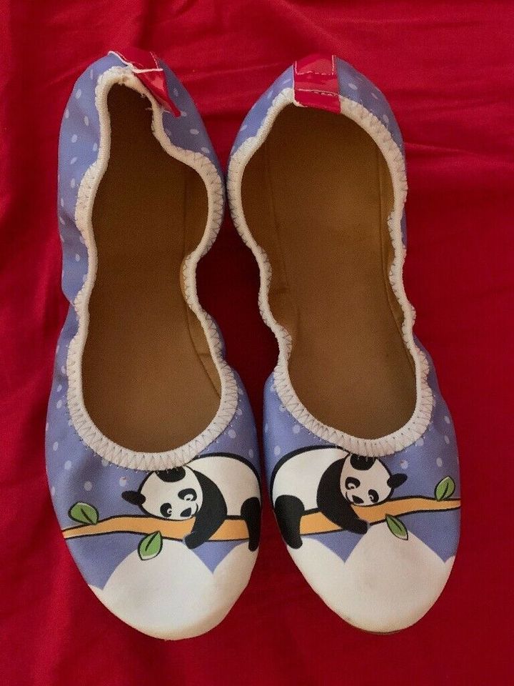 Ballerinas Größe 37, Panda, sehr süß, für Familienfeste ideal in Hamburg