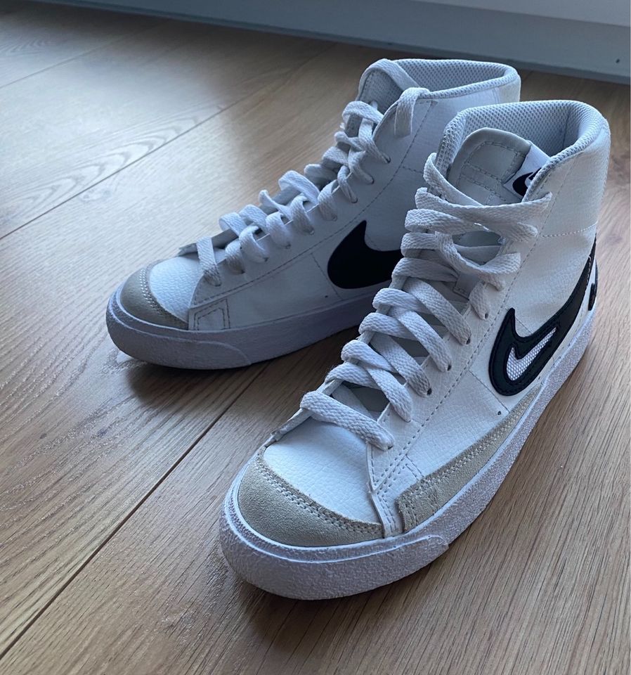 Nike Blazer Mid '77 in Größe 36 Top Zustand!!! in Jüchen