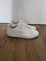 weiße Reebok Sneaker Gr. 40,5 München - Trudering-Riem Vorschau
