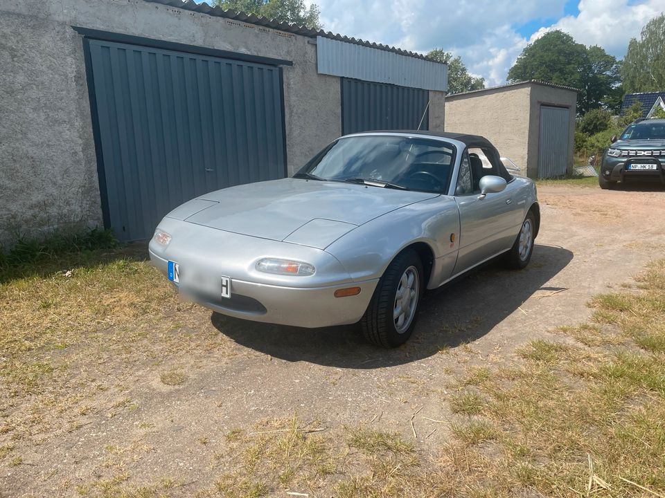 Mazda MX5 NA Oldtimer mit H-Zulassung in Neuruppin