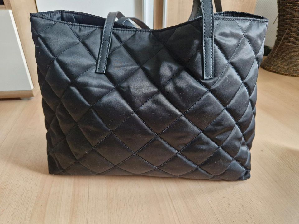 H&M Handtasche,  Versand möglich in Essen