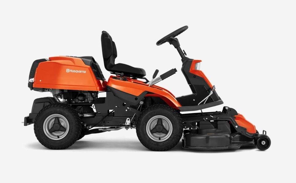 Husqvarna Rider R 216T AWD incl. Mähdeck Combi 103 - Allrad in Bad Abbach