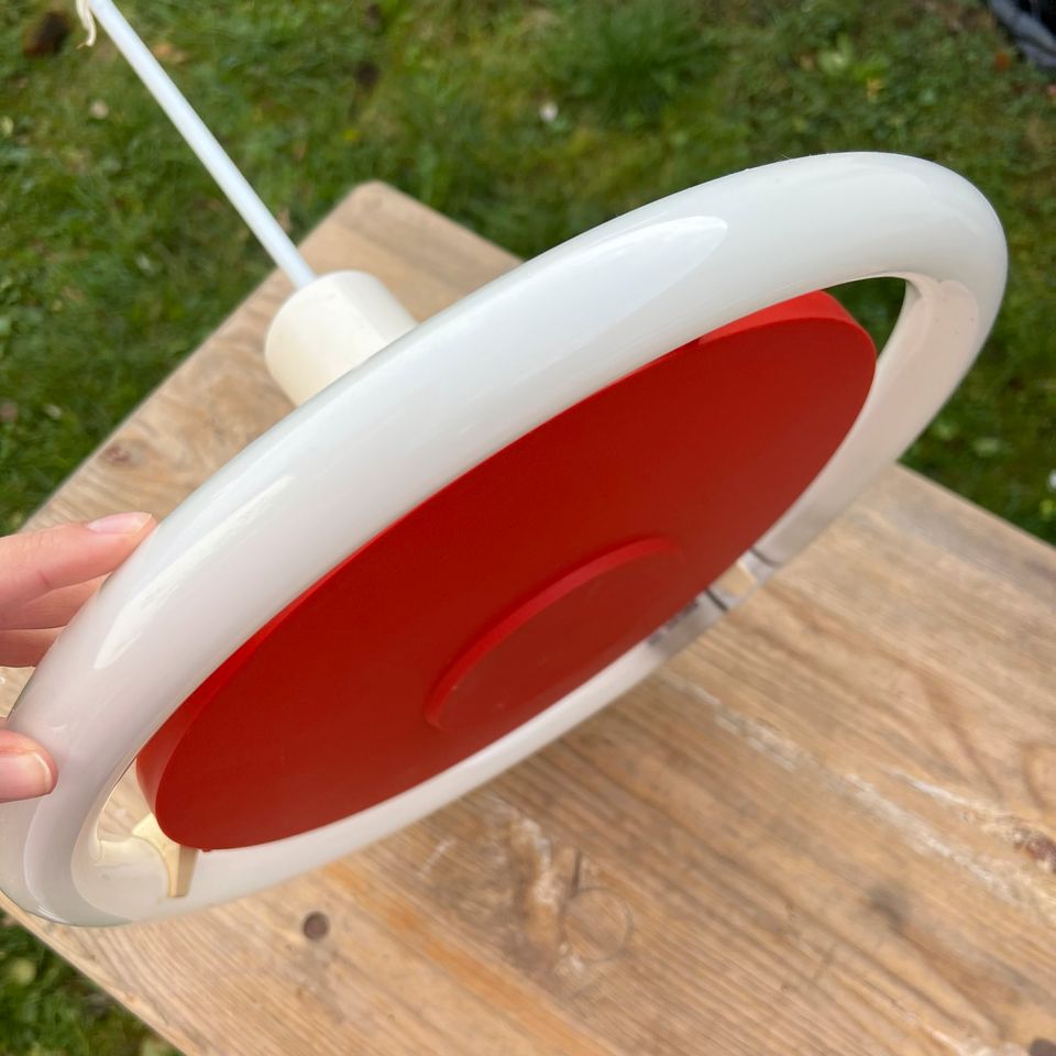 Deckenlampe Ufolampe inkl. Philips Leuchtstofflampe Rund Rot in Niederalteich