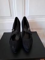 Highheels mit Plateau Gr.39 schwarz Hessen - Lauterbach (Hessen) Vorschau