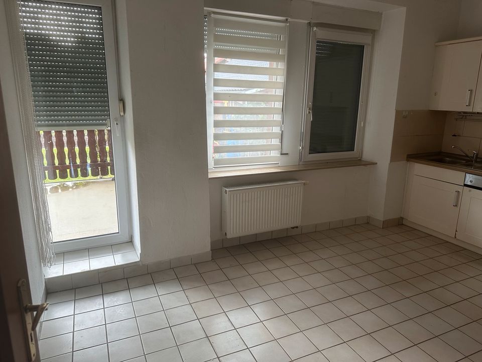 4-Zimmerwohnung (Übernahme der Küche möglich) in Lauda-Königshofen