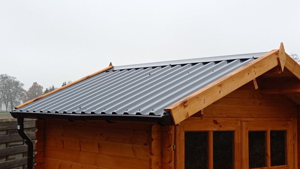 Trapezbleche Dachbleche Profilbleche Dachplatten Carportbedachung in Horstedt (Niedersachsen)