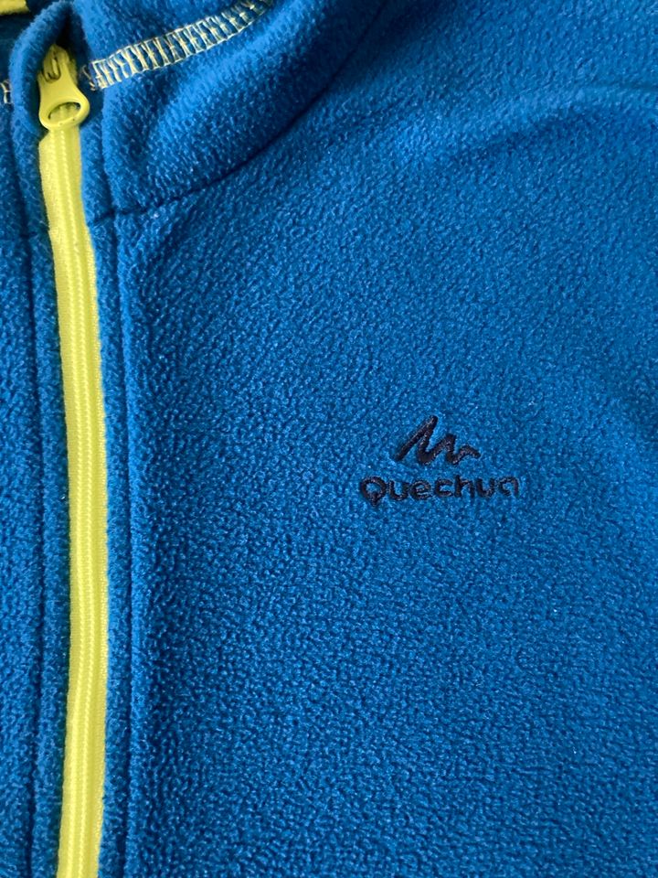 Quechua Fleece Pullover Shirt Gr. 152-160 Declathon in Recke