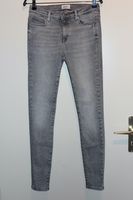 Only Skinny Jeans denim grau Gr. W 30 / L 32 Damen Mädchen Frankfurt am Main - Eschersheim Vorschau