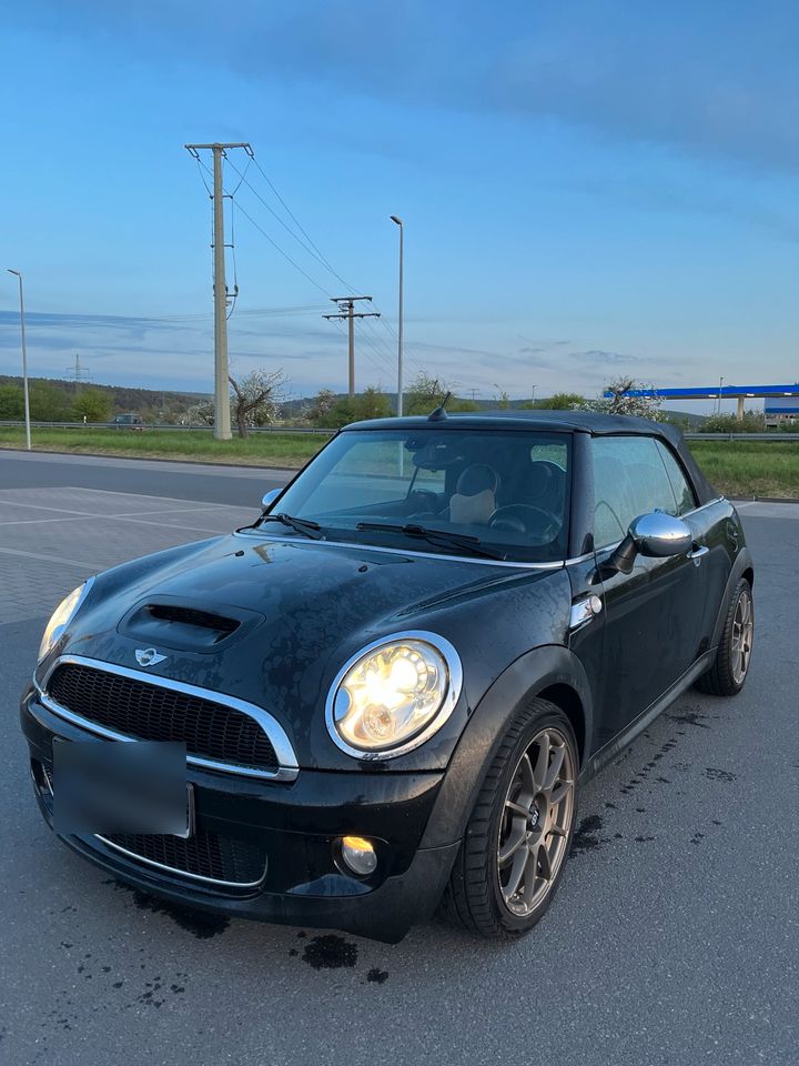 Mini Cooper S Cabrio in Kleinwallstadt